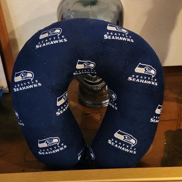 Seattle Seahawks Travel Neck Pillow - Picture 1 of 3